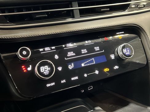 Used 2024 INFINITI QX60 Luxe image 21