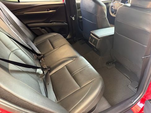 Used 2025 Toyota Camry XSE FWD image 32