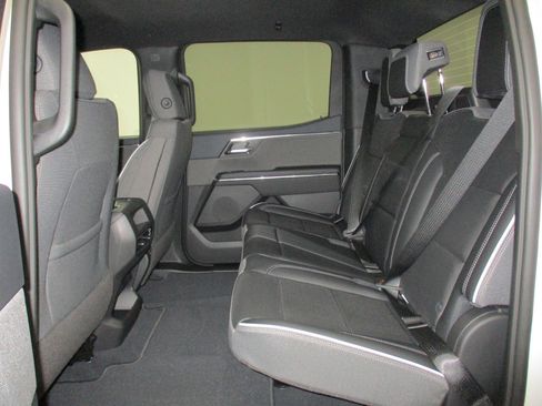 New 2026 GMC Sierra EV Elevation image 27