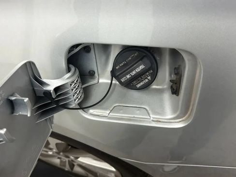 Used 2017 Hyundai Sonata Sport w/ Value Edition Package 02 FWD image 30