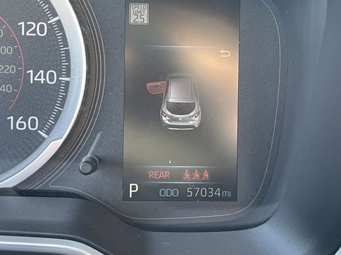 Used 2022 Toyota Corolla SE image 9