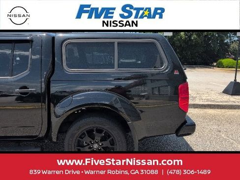 Used 2020 Nissan Frontier SV w/ Midnight Edition Floor Mats RWD image 14
