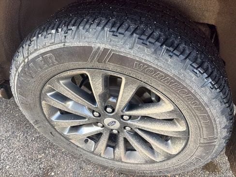 Used 2021 Ford Expedition Max Limited image 7