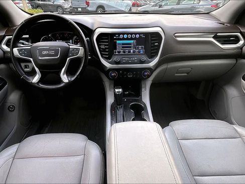 Used 2019 GMC Acadia SLT FWD image 15