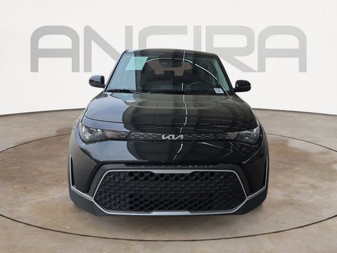 Certified 2025 Kia Soul LX image 3