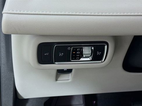 New 2026 Lincoln Nautilus Reserve AWD/4WD image 10