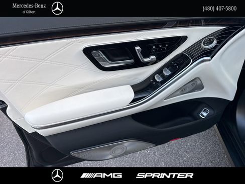 New 2026 Mercedes-Benz Maybach S 580 4MATIC image 10
