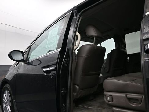 Used 2016 Honda Odyssey EX-L image 12