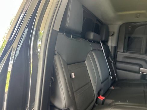 Used 2020 GMC Sierra 2500 Denali w/ Denali Ultimate Package AWD/4WD image 34