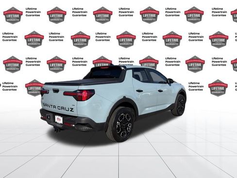 Used 2023 Hyundai Santa Cruz SE image 6
