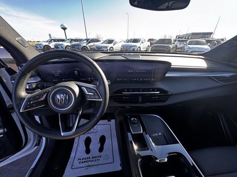 Used 2025 Buick Enclave Preferred image 17