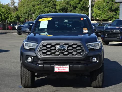 Certified 2023 Toyota Tacoma TRD Off-Road AWD/4WD image 3