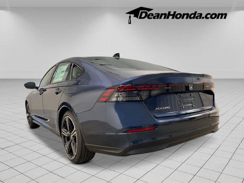 New 2026 Honda Accord SE image 3