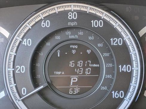 Used 2017 Honda Accord EX-L image 10