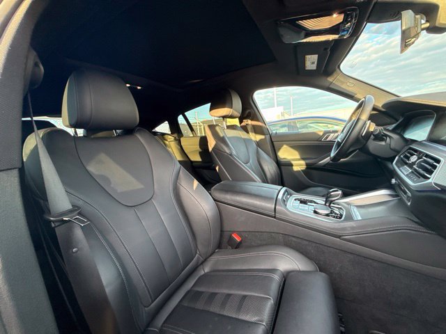 Used 2021 BMW X6 xDrive40i w/ M Sport Package AWD/4WD image 12