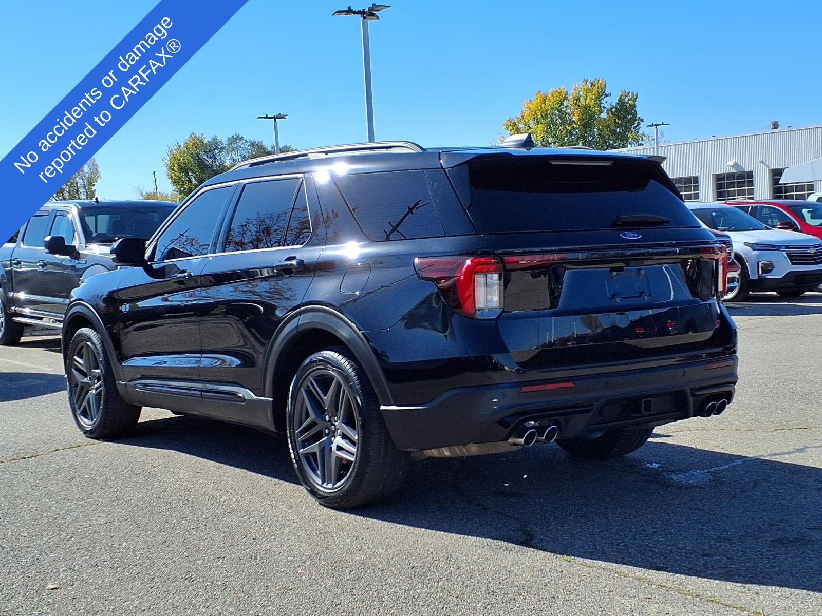 Used 2025 Ford Explorer ST w/ Sun And Sound Package AWD/4WD image 8