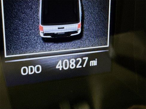 Certified 2022 Toyota Tacoma SR image 5