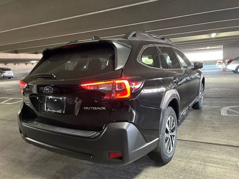 New 2025 Subaru Outback Premium image 2