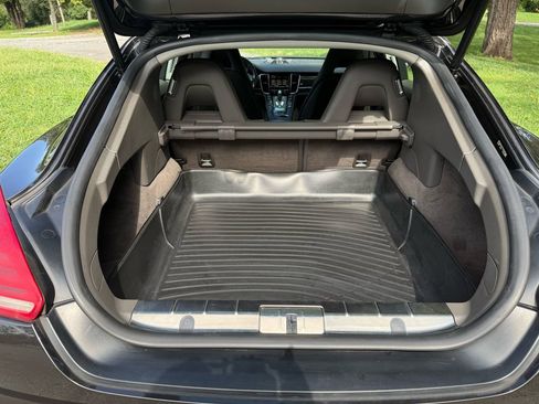 Used 2015 Porsche Panamera 4S image 33