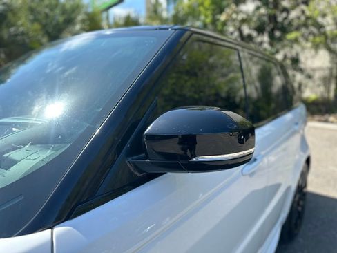 Used 2020 Land Rover Range Rover Sport HSE Dynamic image 6