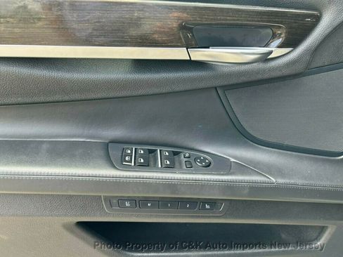 Used 2012 BMW 750i xDrive AWD/4WD image 51