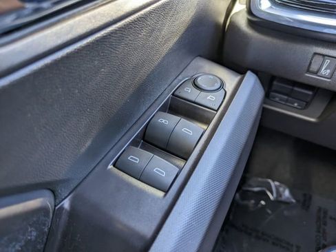 Used 2025 GMC Canyon Elevation w/ Convenience Package image 25