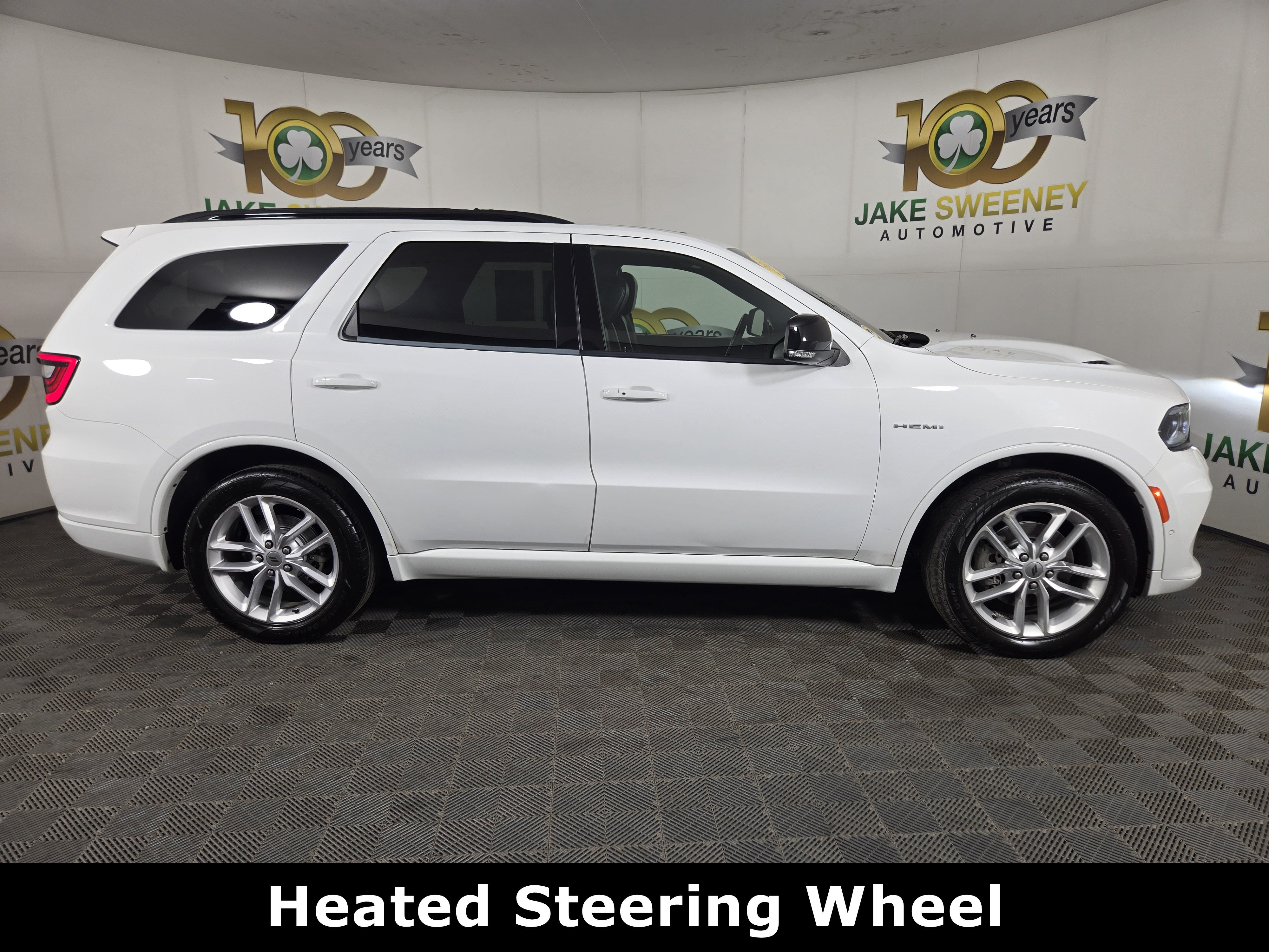 Used 2023 Dodge Durango R/T AWD/4WD image 9