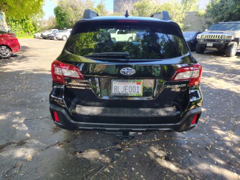 Used 2019 Subaru Outback 3.6R Limited w/ Popular Package #2 AWD/4WD image 19