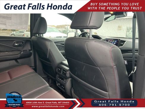 Certified 2025 Honda Ridgeline Black Edition image 24