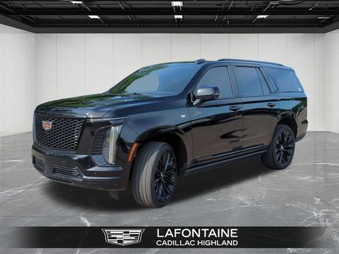 Certified 2025 Cadillac Escalade Sport Platinum w/ LPO, ONYX Package AWD/4WD image 1