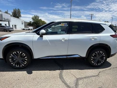 New 2026 Nissan Rogue Platinum w/ Platinum Premium Package AWD/4WD image 7