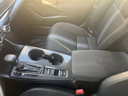 Used 2024 Honda Civic Sport image 14