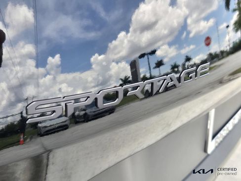 Certified 2025 Kia Sportage X-Line AWD/4WD image 15