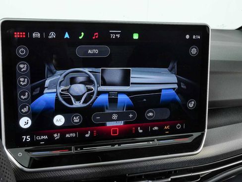 New 2026 Volkswagen GTI SE FWD image 17