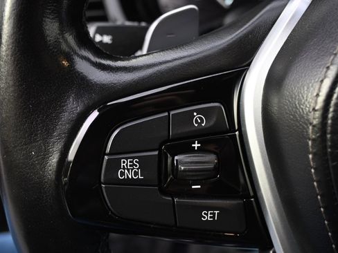 Used 2017 BMW 540i xDrive image 36