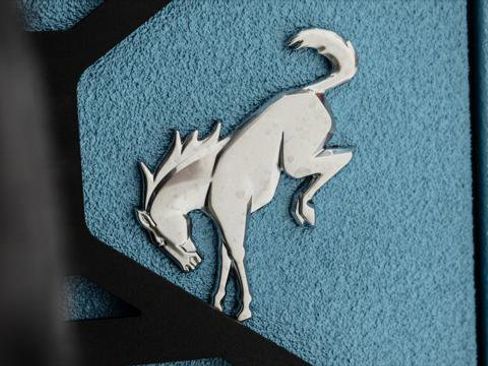 Used 2025 Ford Bronco 4-Door image 30