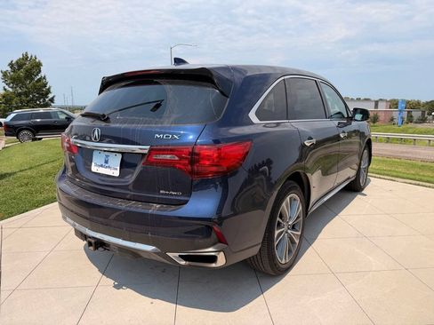 Used 2017 Acura MDX w/ Technology Package AWD/4WD image 10