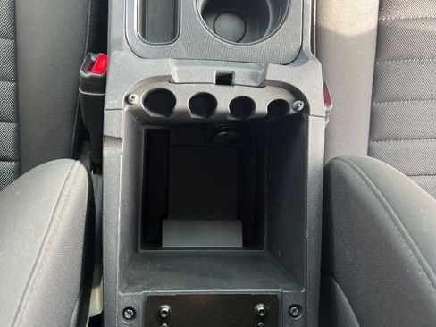 Used 2009 Dodge Challenger R/T image 25