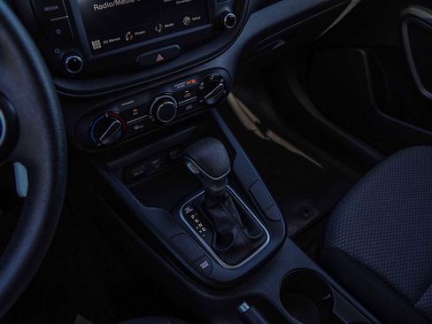 Certified 2024 Kia Soul LX w/ Option Group 015 image 18