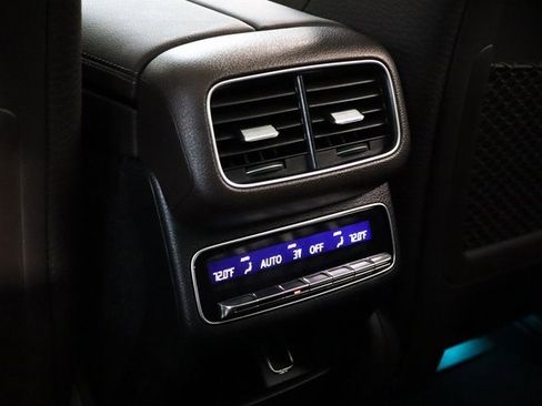 Used 2022 Mercedes-Benz GLS 580 GLS 580 image 21