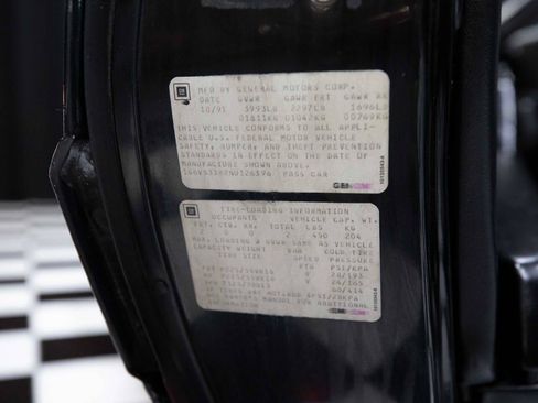 Used 1992 Cadillac Allante FWD image 45