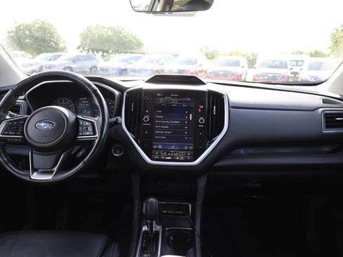 Used 2023 Subaru Ascent Limited AWD/4WD image 14