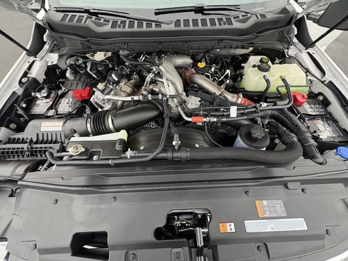 New 2026 Ford F450 Platinum w/ FX4 Off-Road Package image 45