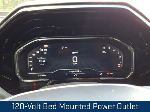 Certified 2025 GMC Sierra 1500 SLT RWD image 16