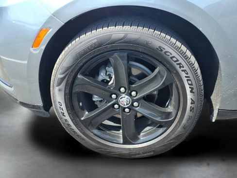 Used 2023 Buick Enclave Essence w/ Experience Buick Package AWD/4WD image 20