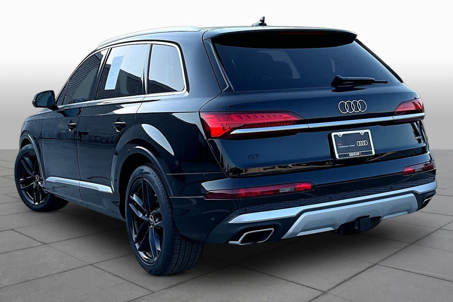 Certified 2025 Audi Q7 3.0T Premium Plus AWD/4WD image 12