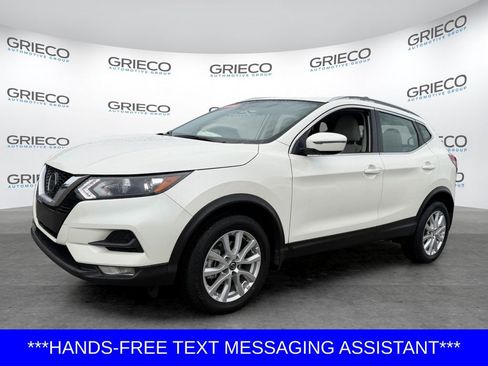 Certified 2022 Nissan Rogue Sport SV FWD image 3
