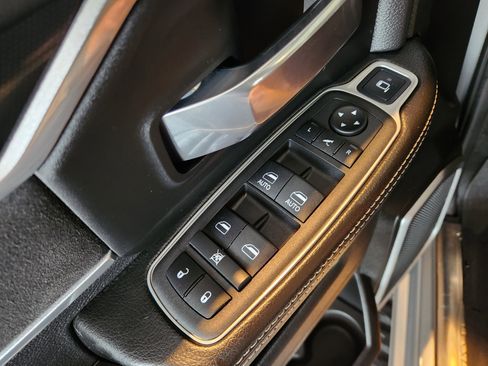 Used 2022 RAM 2500 Laramie w/ Night Edition AWD/4WD image 25