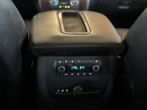 Used 2007 GMC Yukon XL Denali AWD/4WD image 34