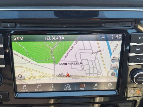 Used 2018 Nissan Maxima Platinum image 16